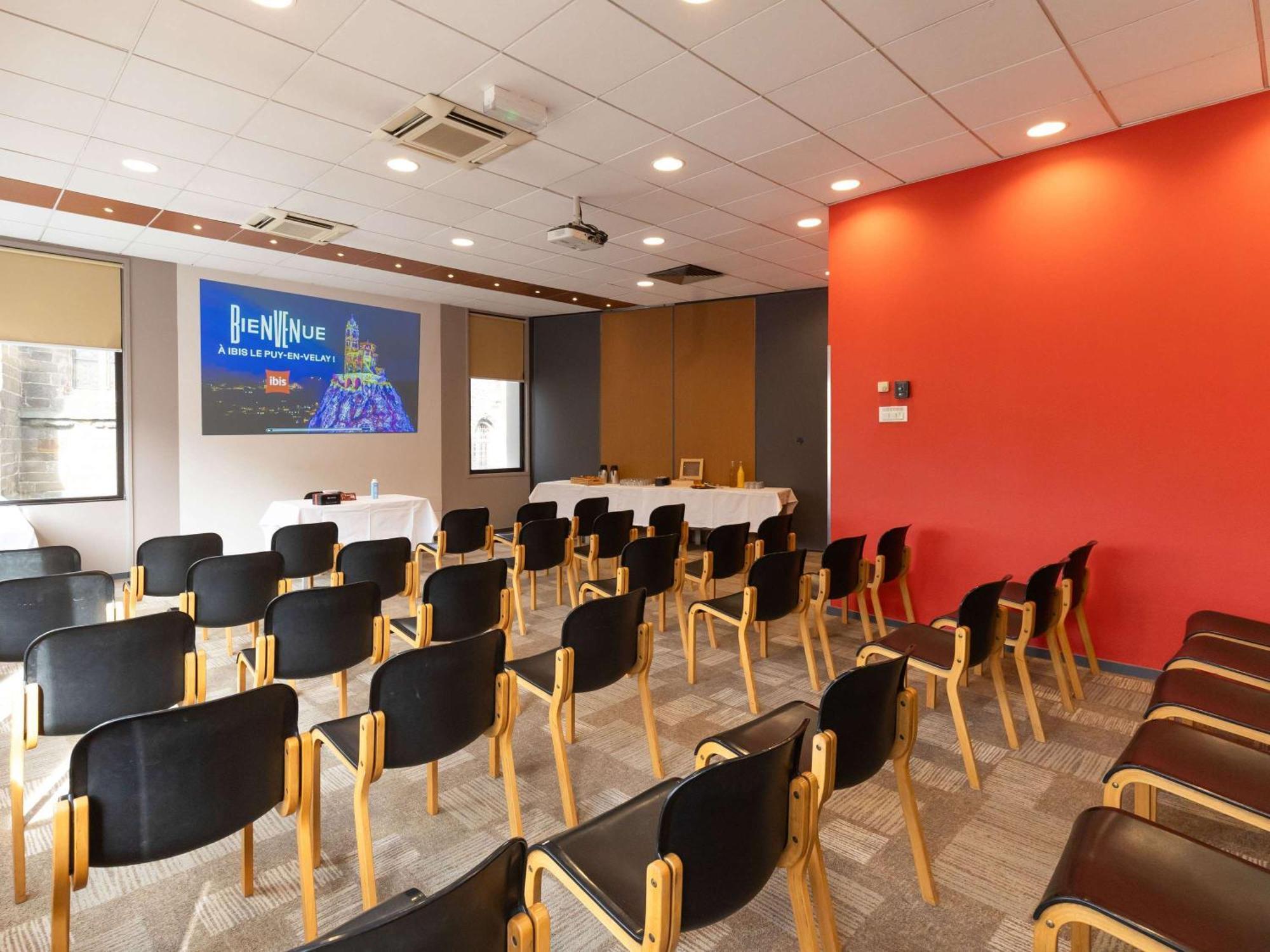 Ibis Le Puy-En-Velay Centre Hotel Eksteriør billede