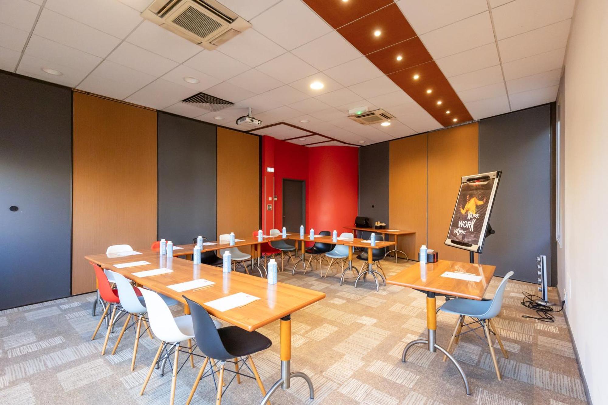 Ibis Le Puy-En-Velay Centre Hotel Eksteriør billede