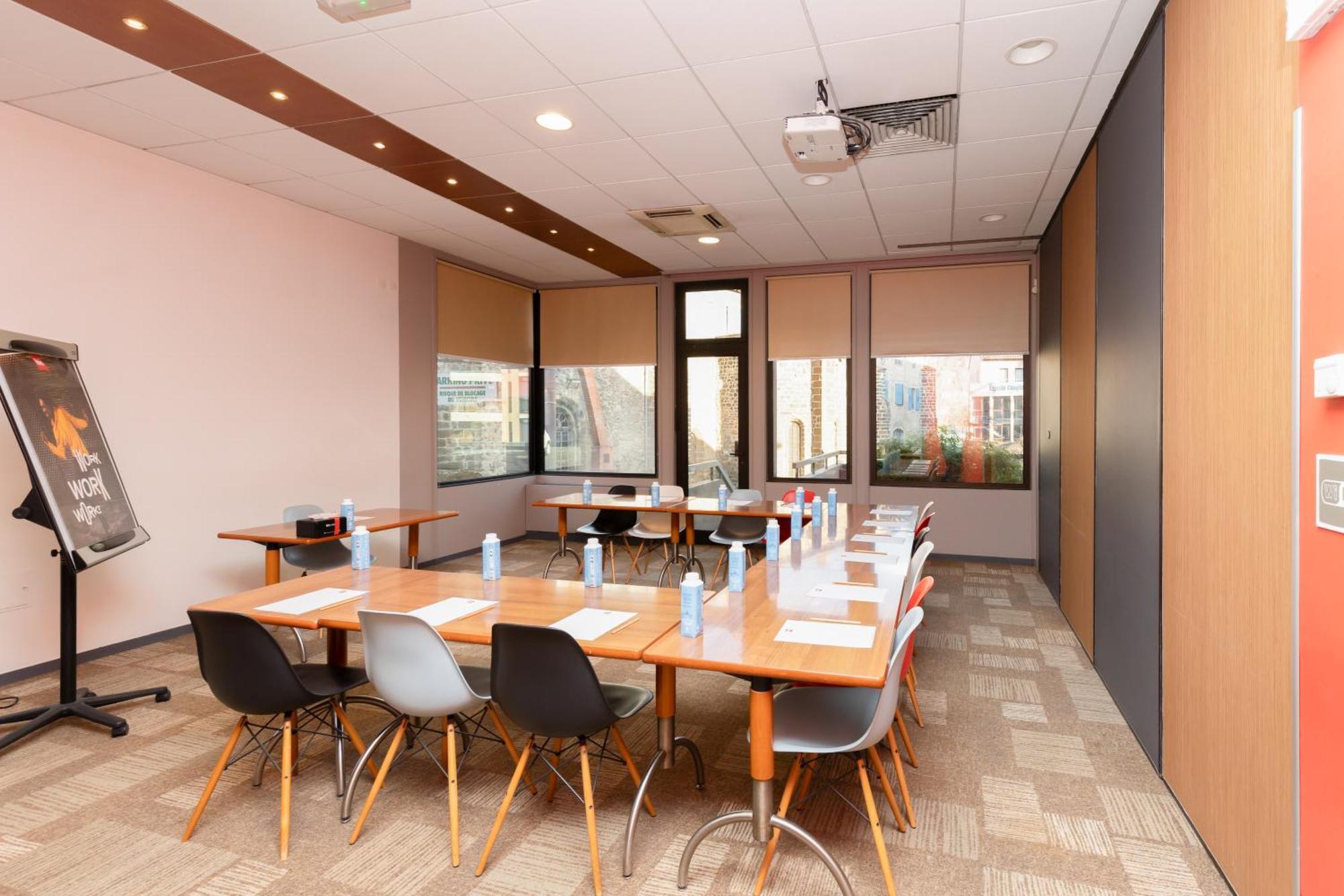 Ibis Le Puy-En-Velay Centre Hotel Eksteriør billede